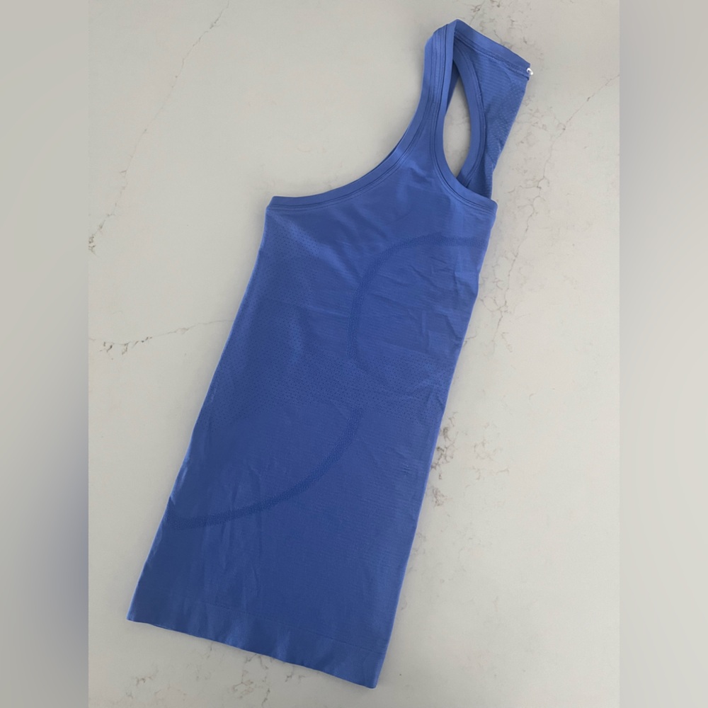 Lululemon Swiftly tank top